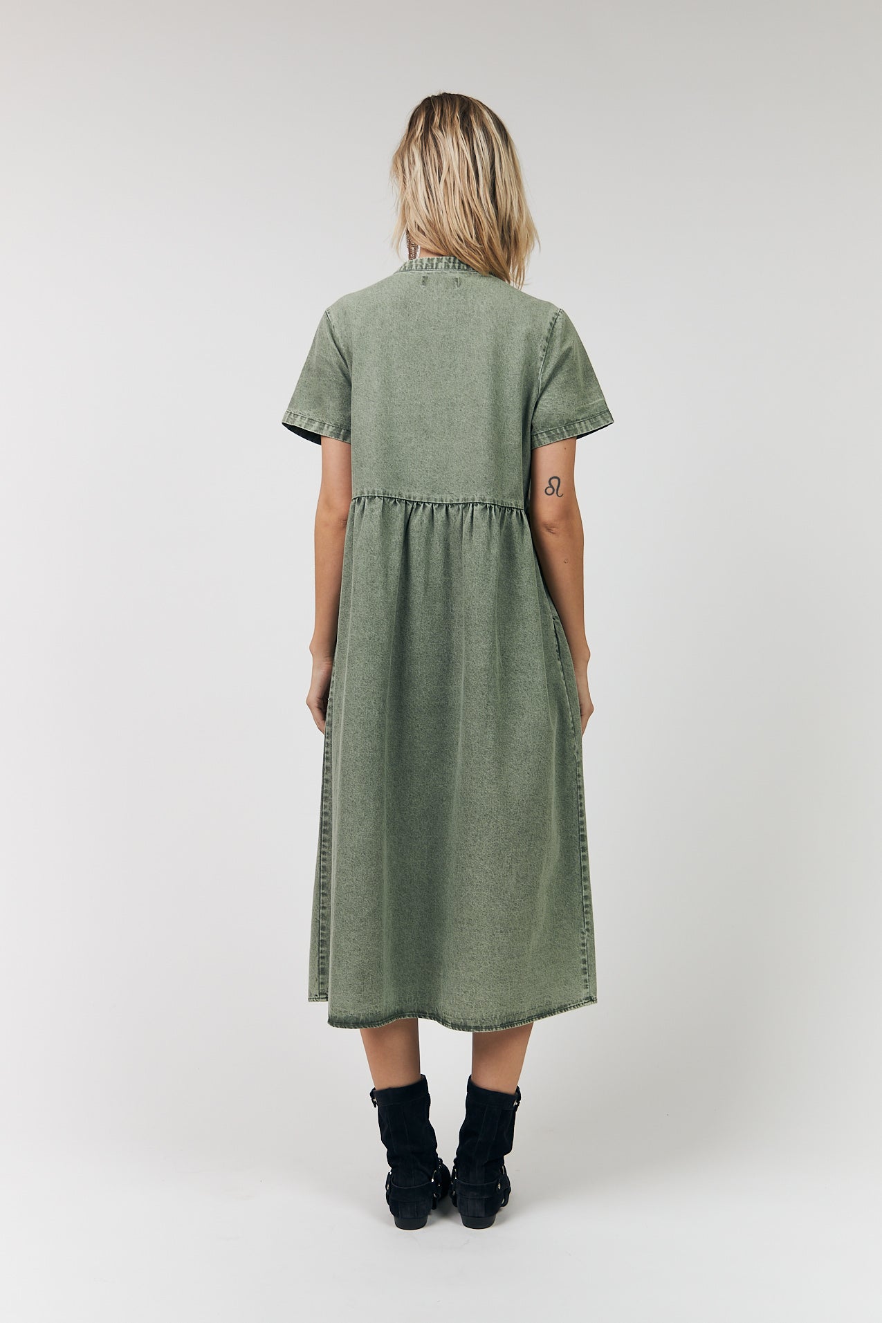 Lollys Laundry AliyaLL Midi Kjole Dress Støvet grøn